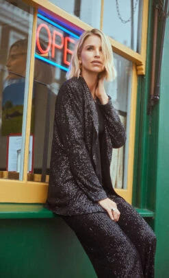 Little Mistress Black Sequin Blazer By Vogue Williams