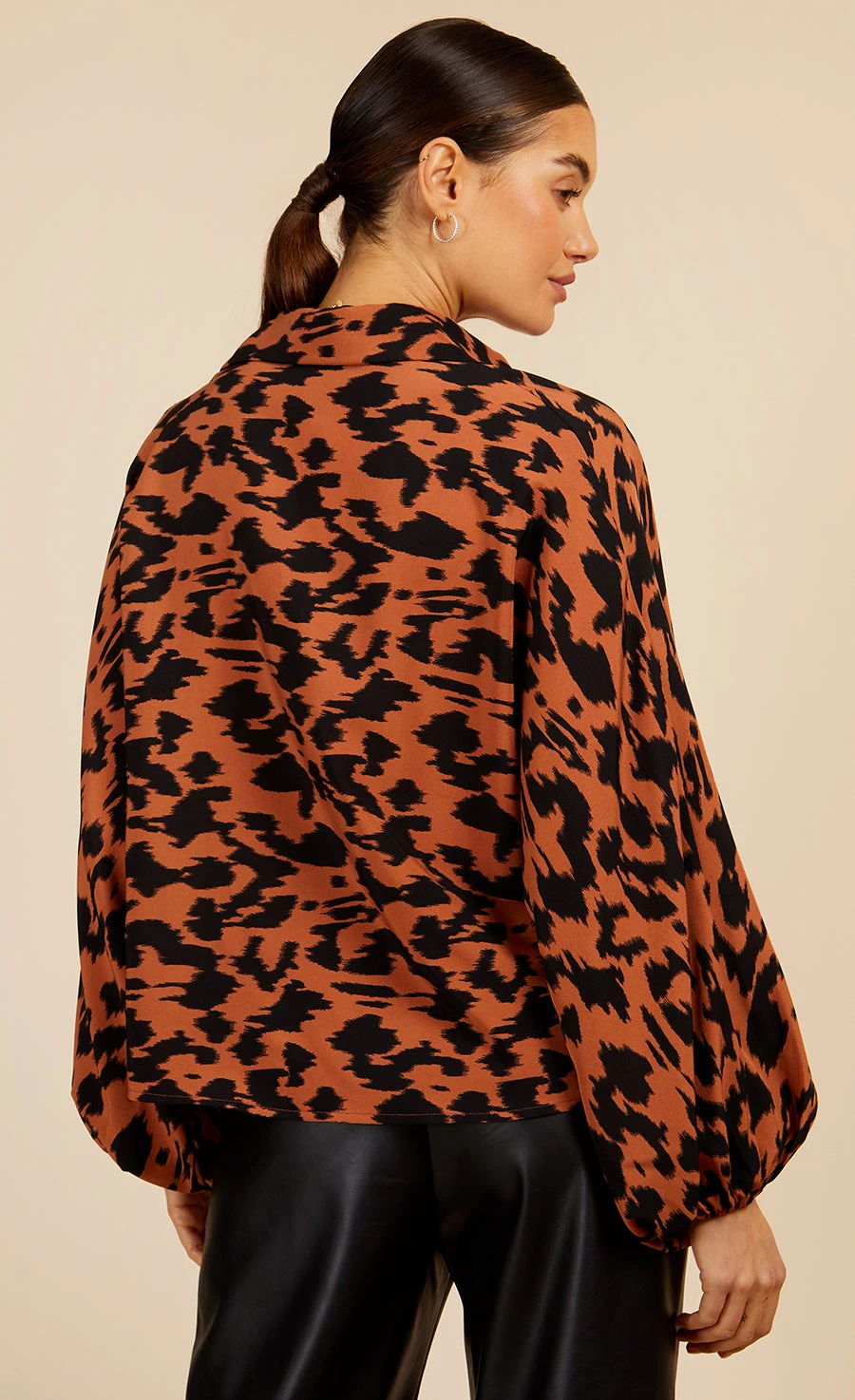 Little Mistress Leopard Print Blouse By Vogue Williams - Image 4