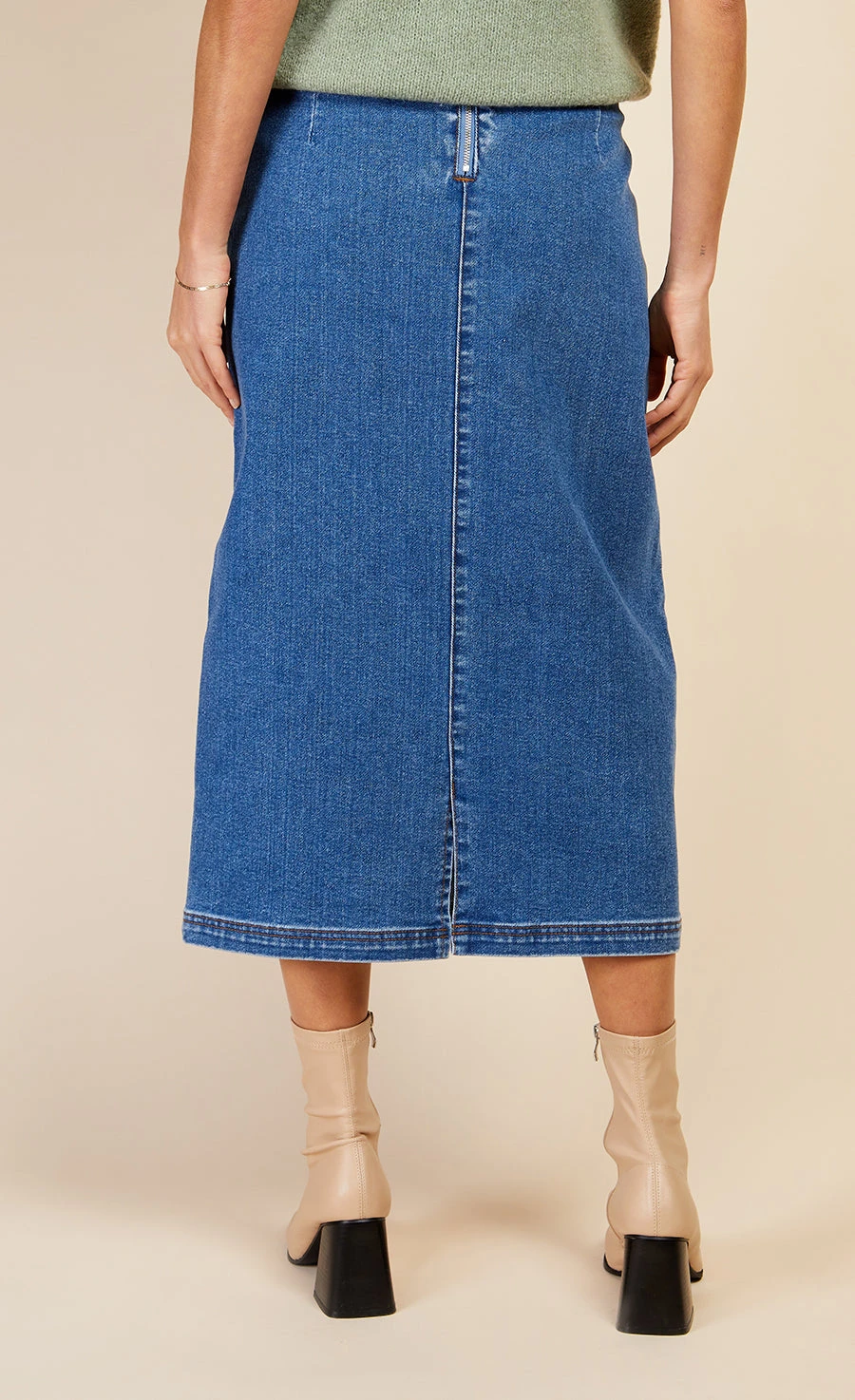 Little Mistress Mid-Blue Denim Midi Pencil Skirt By Vogue Williams - Image 3